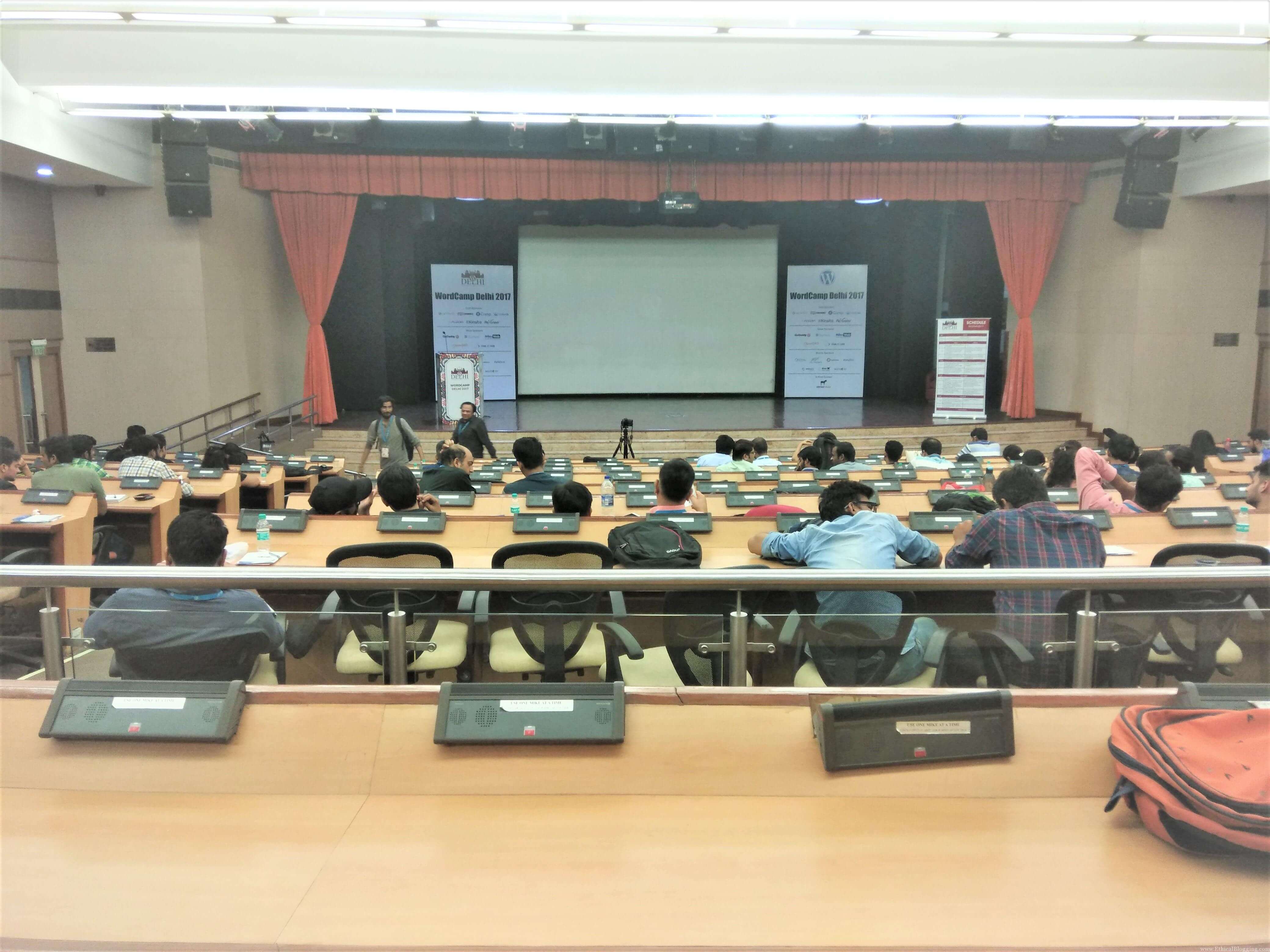 Inside the Hall [WordCamp Delhi 2017 (2)]